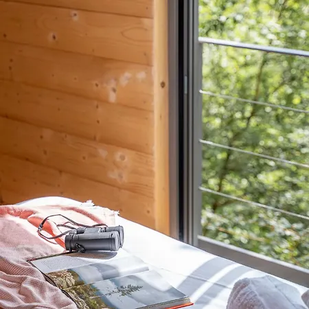 Les Coteaux - & Experiences *