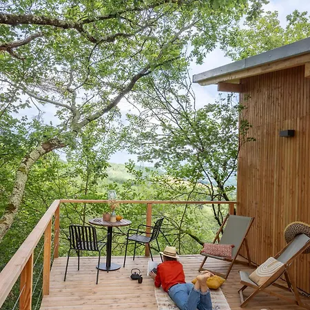 Les Coteaux - & Experiences *