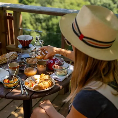 Les Coteaux - & Experiences Szálloda