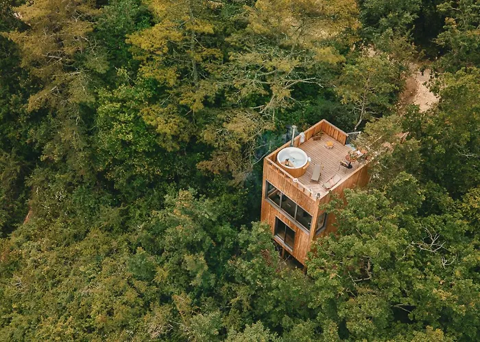 Les Coteaux - & Experiences