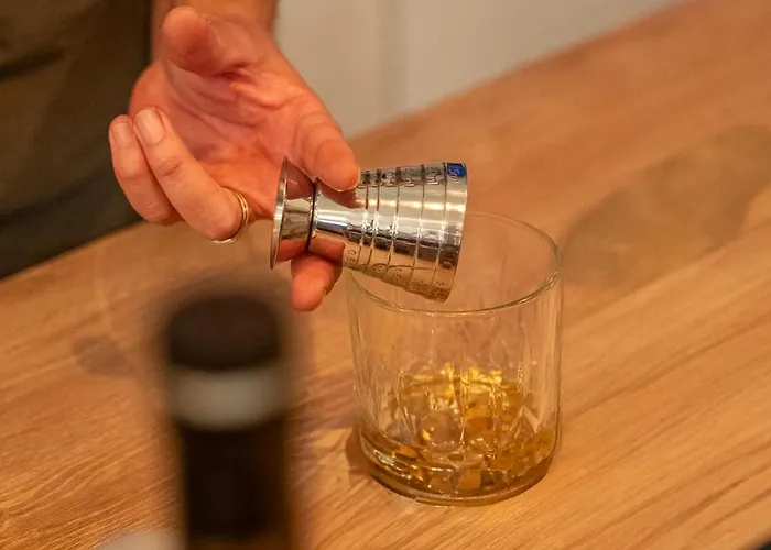 Les Coteaux - & Experiences فندق