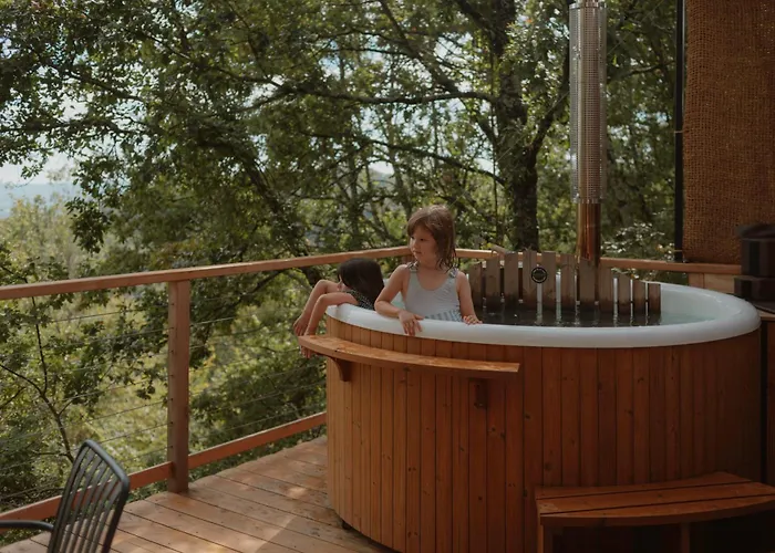 Les Coteaux - & Experiences * Laparade