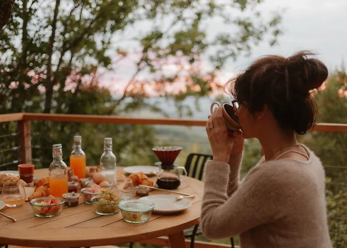 Les Coteaux - & Experiences فندق *